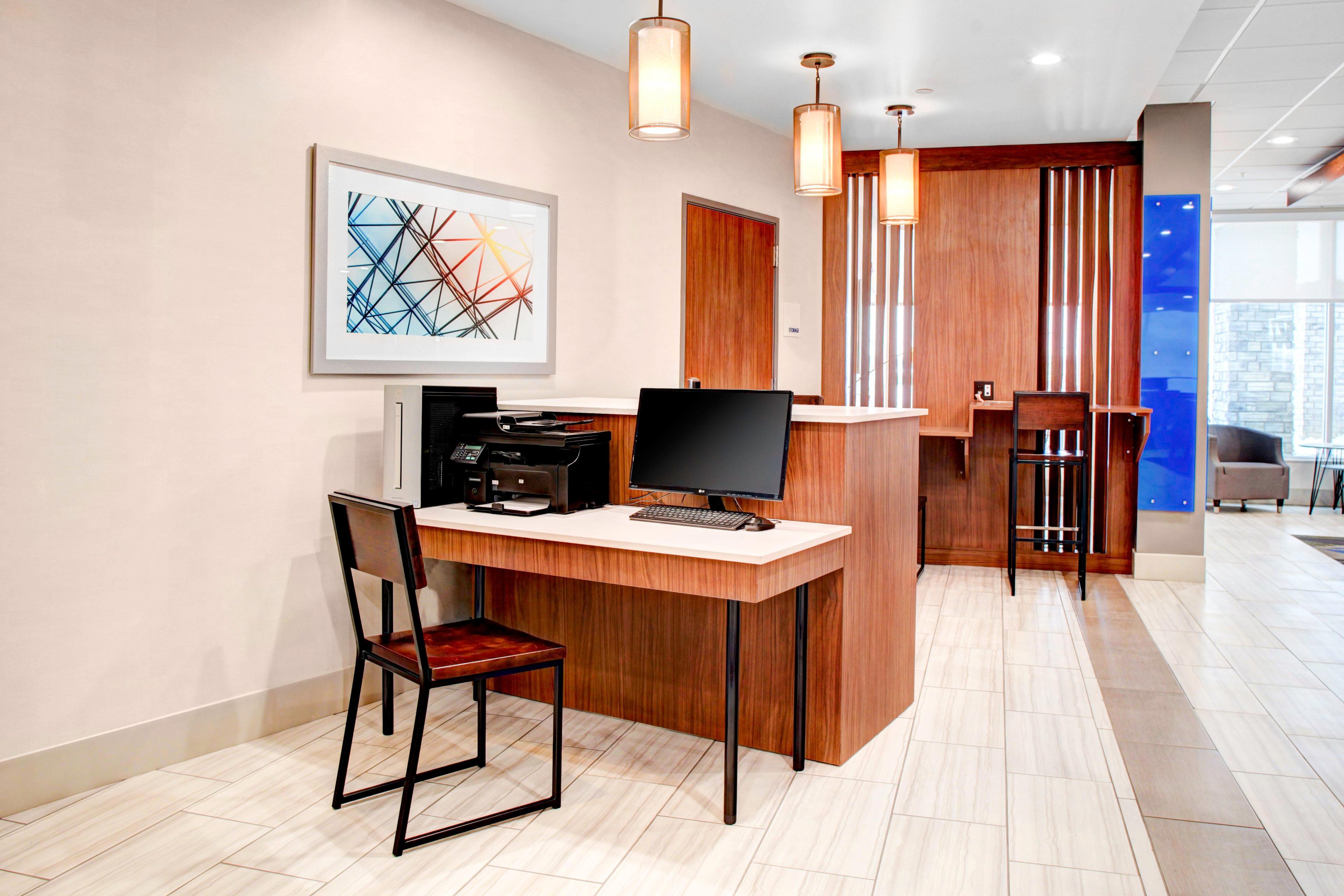 Holiday Inn Express & Suites Coldwater By Ihg Buitenkant foto
